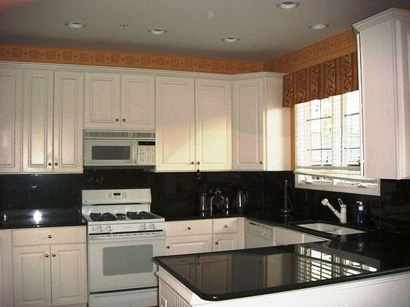 5th image of 8863 Ashgrove House Ln