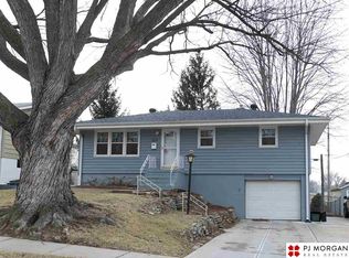 8317 Seward St, Omaha, NE 68114