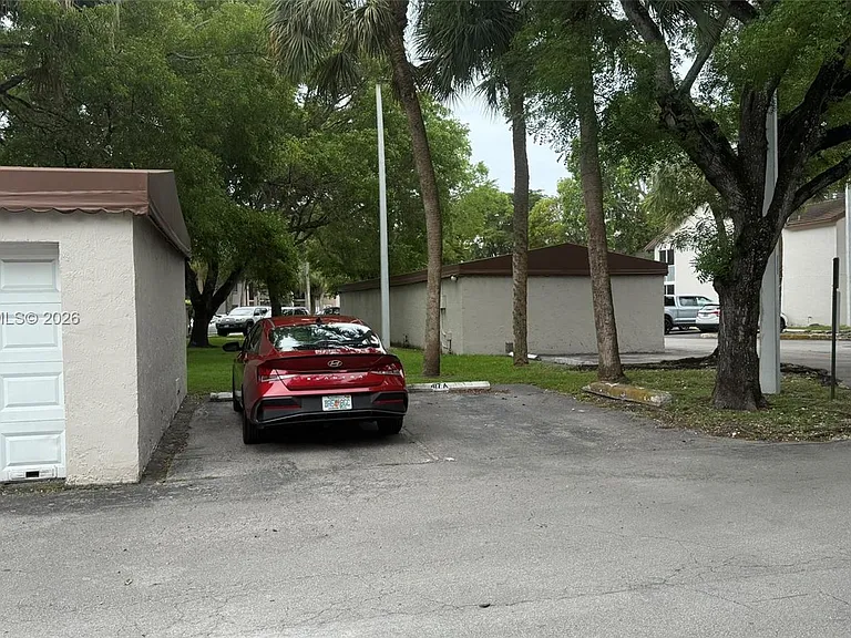 13965 SW 91st Ter #13965 — Photo 37