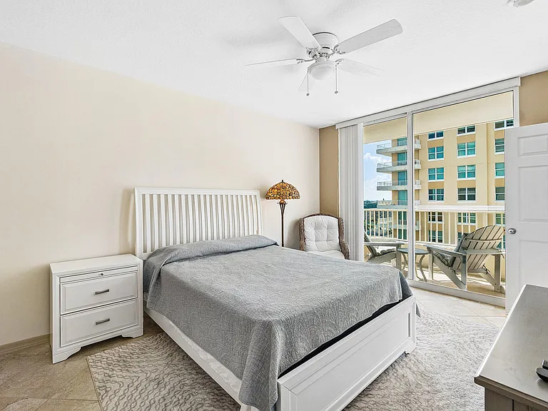 700 E Boynton Beach Blvd #803 — Photo 24