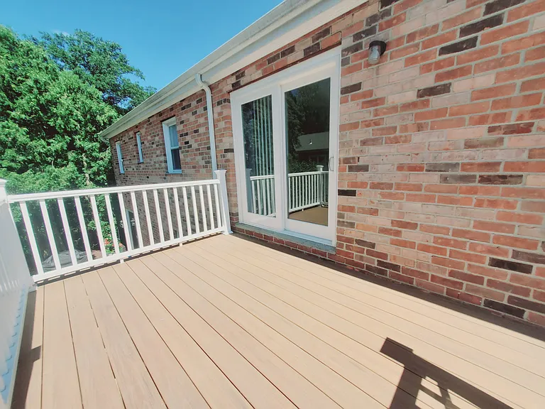409 Glenbrook Rd #F — Photo 8