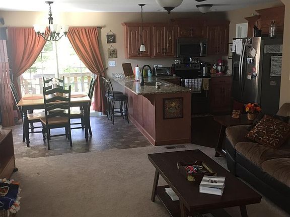 4th image of 1116 Stoneway Ct