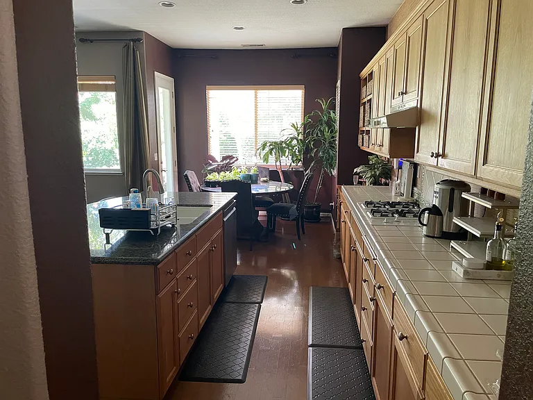1900 Casterbridge Dr — Photo 8