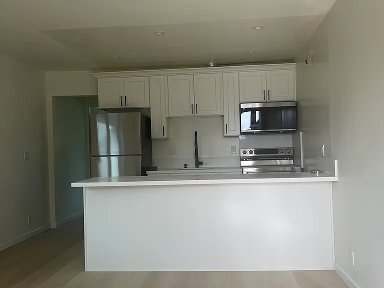 2511 Prince St #9 — Photo 11