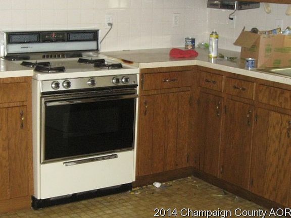 5th image of 416 E Lincoln St