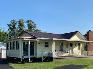 133 Wood Rd, Fayetteville, WV 25840