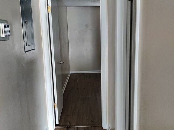 5th image of 4502 Mercado Dr