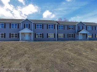 953 Ash St, Moosic, PA 18507