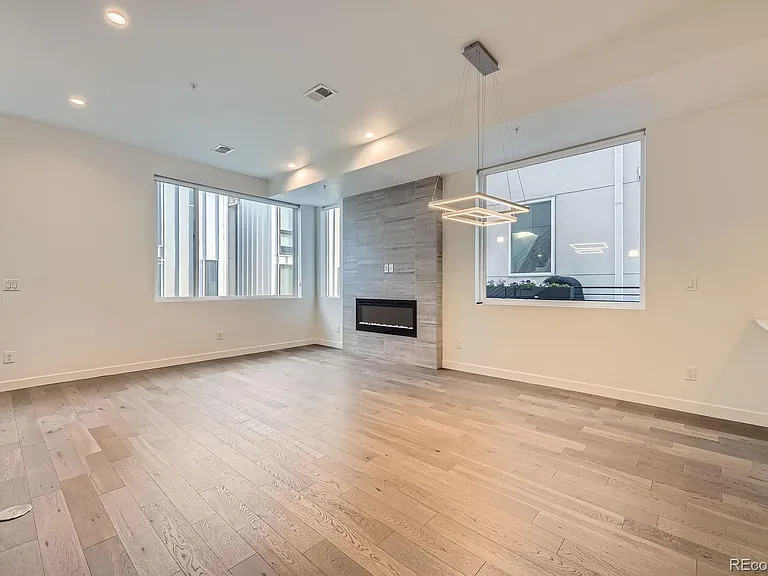 1612 Irving St #4 — Photo 16