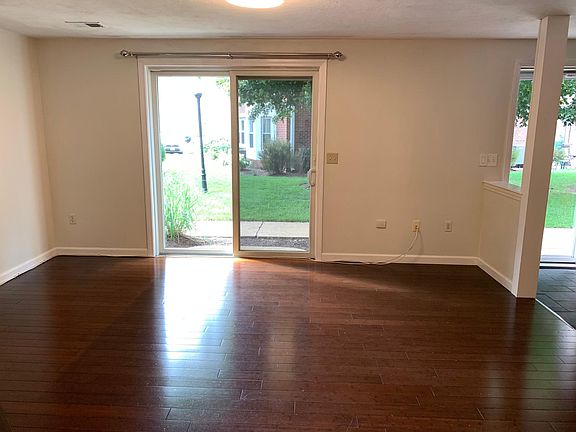 5th image of 167-138 Quincy Shore Dr Unit 167