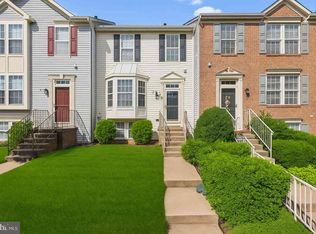 73 Coachlight Dr, Sicklerville, NJ 08081