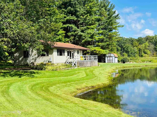 11147 E Carpenter Rd, Davison, MI 48423