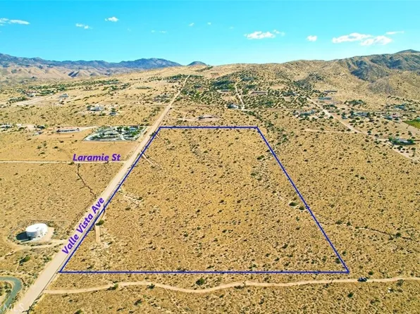 85 Valley Vista Ave, Apple Valley, CA 92308