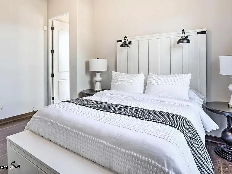 13639 E Hedgehog Pl — Photo 17