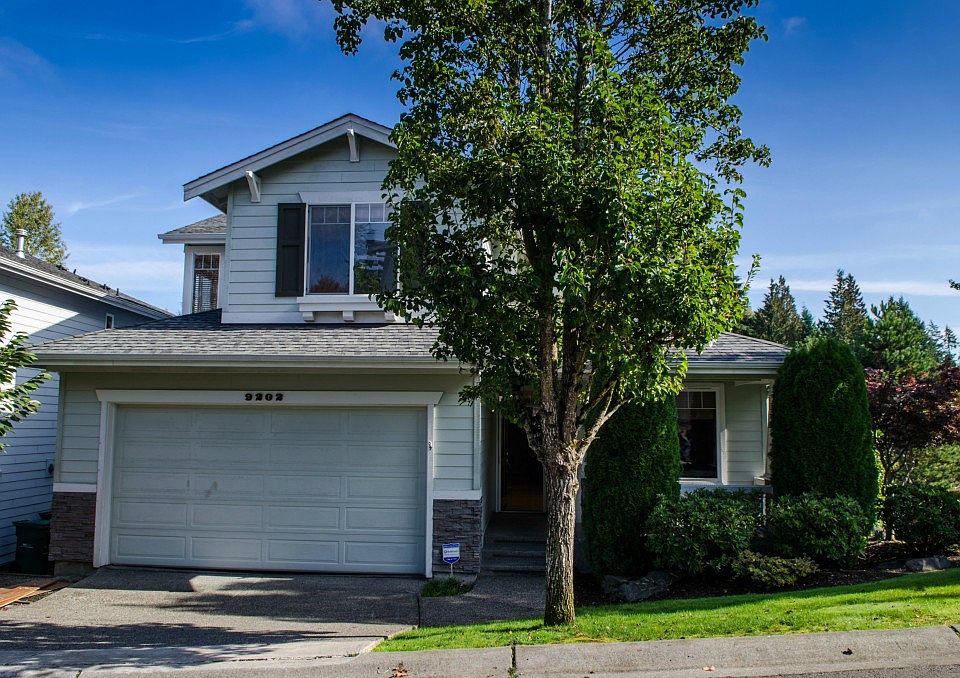 1st image of 9202 133rd Ct NE