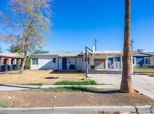 552 Yucca Dr, El Centro, CA 92243