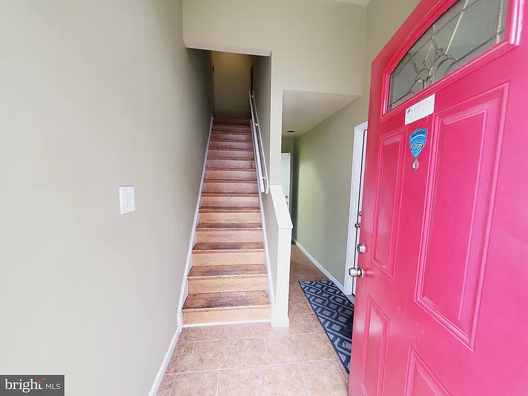 1131 N Gilmor St #2 — Photo 4