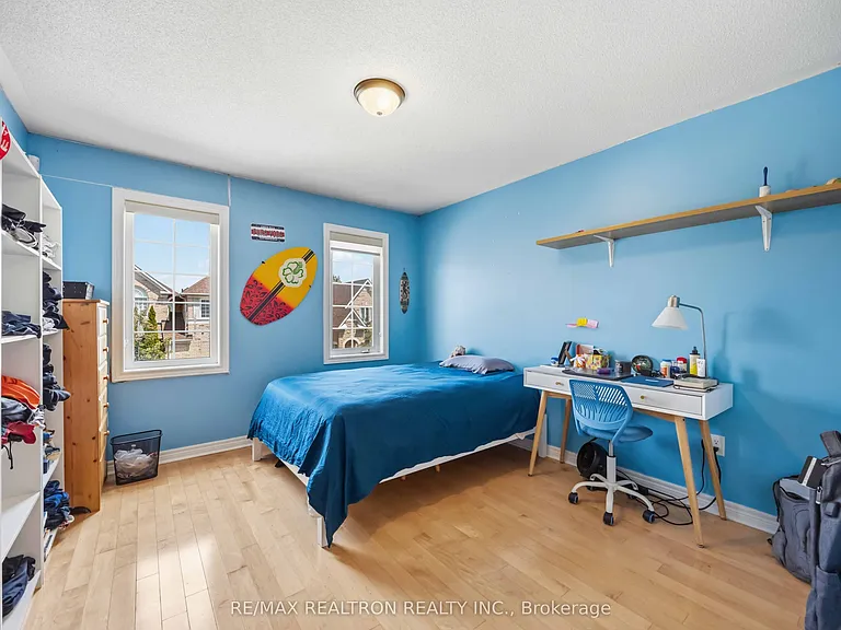 23 Amberty St — Photo 15