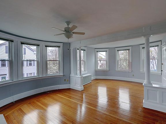3rd image of 107 2nd St #2