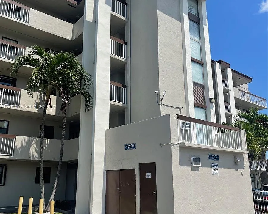 10290 NW 9th Street Cir #113