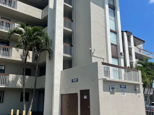 10290 NW 9th Street Cir APT 113, Miami, FL 33172