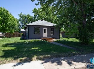 200 S Nebraska St, Salem, SD 57058
