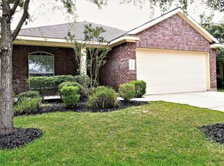 21550 Falvel Lake Dr, Spring, TX 77388