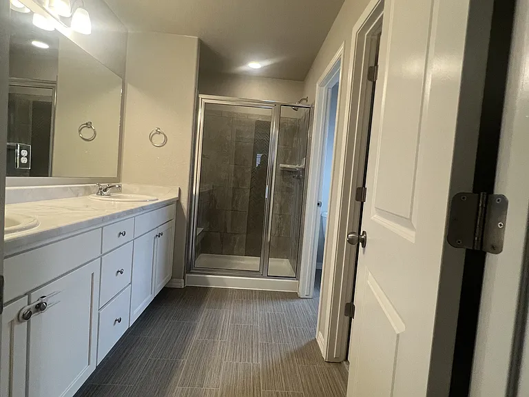 4223 Samaritan Loop — Photo 29