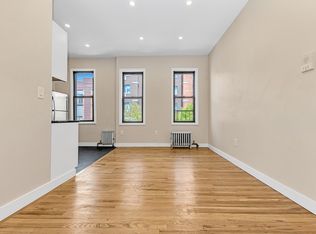 8 Cook St #3L, Brooklyn, NY 11206