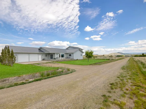 6907 Bucking Horse Ln, Helena, MT 59602