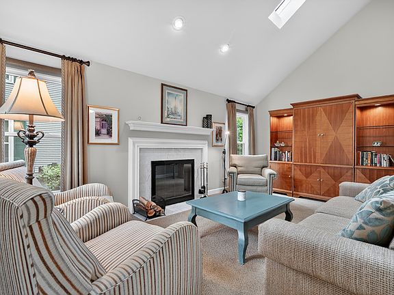 2nd image of 155 Southfield Dr