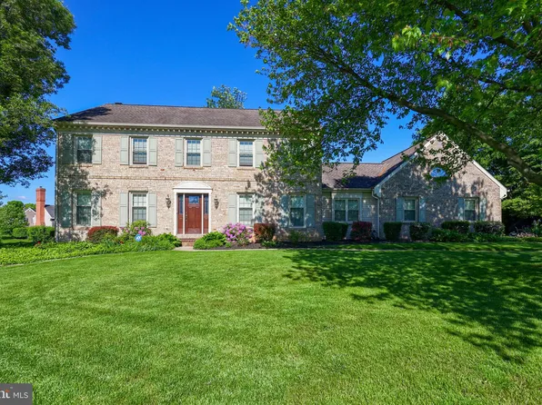 128 Hammersmith Ln, Lititz, PA 17543