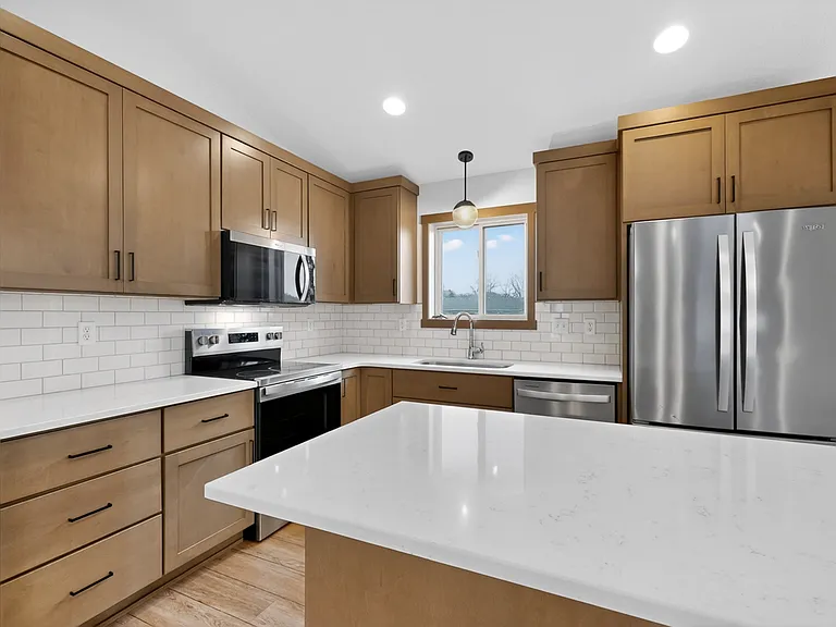 2412 Hadley Hills Dr NE — Photo 5