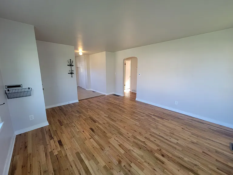 1609 W Boise Ave — Photo 6
