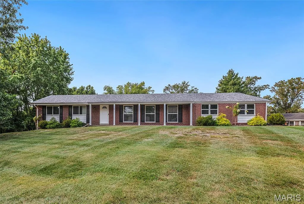 12910 Chaumont Ct photo 1