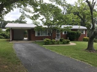 130 Cherrydale Dr, Greeneville, TN 37745