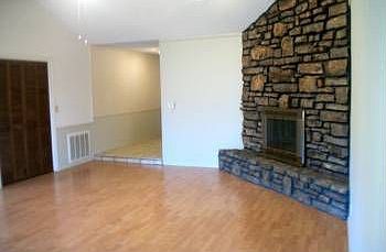 5th image of 1611 W Lilac St
