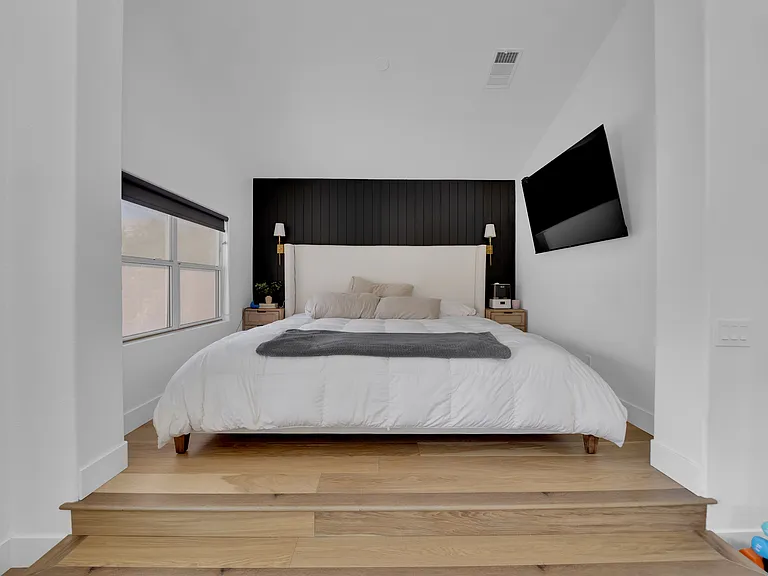 1009 Windfair Village St — Photo 32