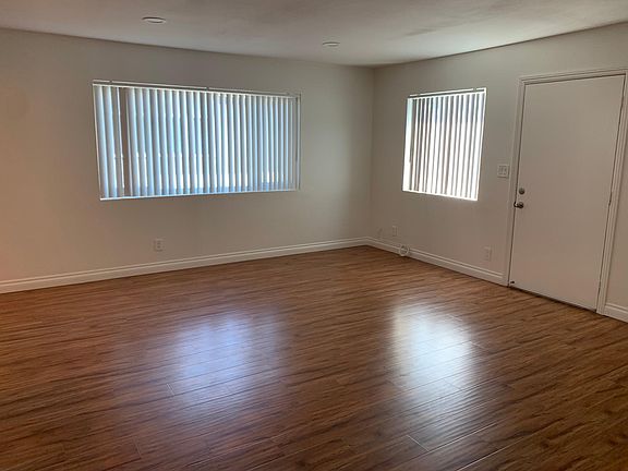 5th image of 2207 Canyon Dr #C