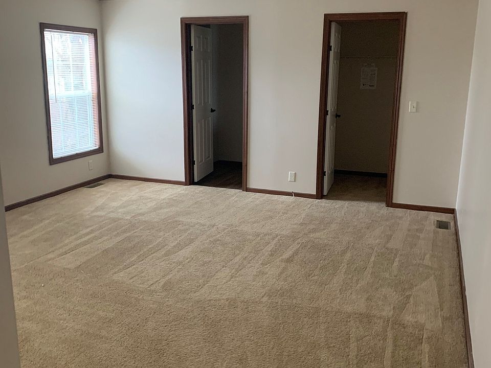 2nd image of 4020 County Farm Rd #455