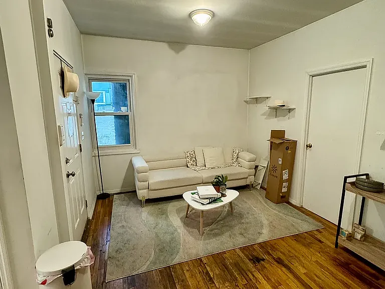 896 Flushing Ave #3 — Photo 2