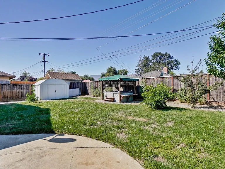 5259 Meridian Ave — Photo 30