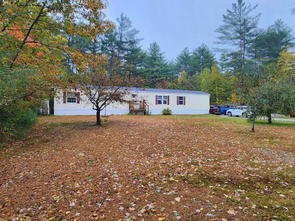 213 Skeetfield Road, Oxford, ME 04270