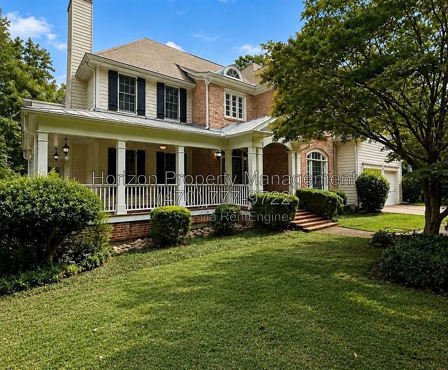 3235 Bentwood Close