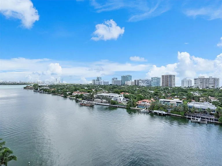 9751 E Bay Harbor Dr #11A — Photo 15