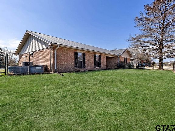 5th image of 473 SE County Road 3370