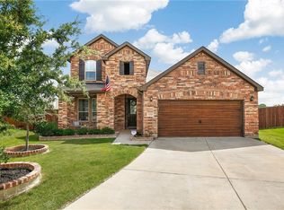5701 Spirit Lake Dr, Fort Worth, TX 76179