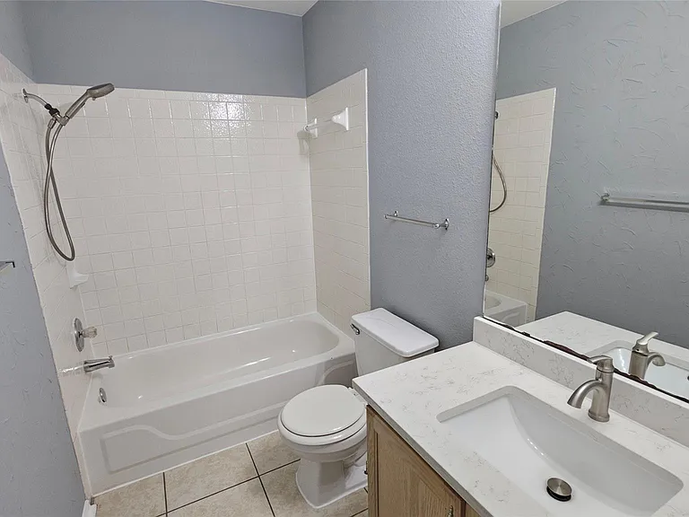 2241 Ada Ln — Photo 9
