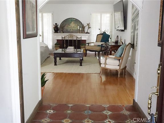 5th image of 1626 Zinnia St