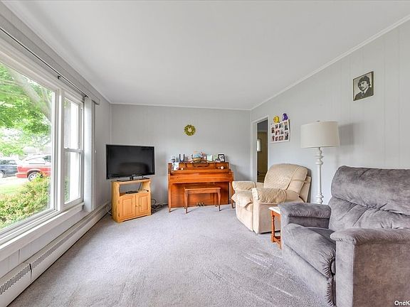 4th image of 21 Ginny Ln